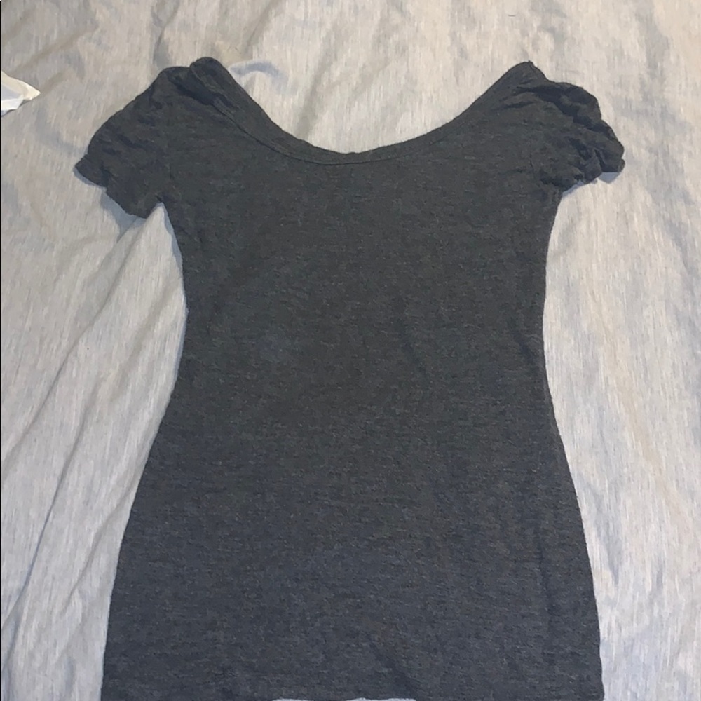 •American dream• grey “u” neck tee.